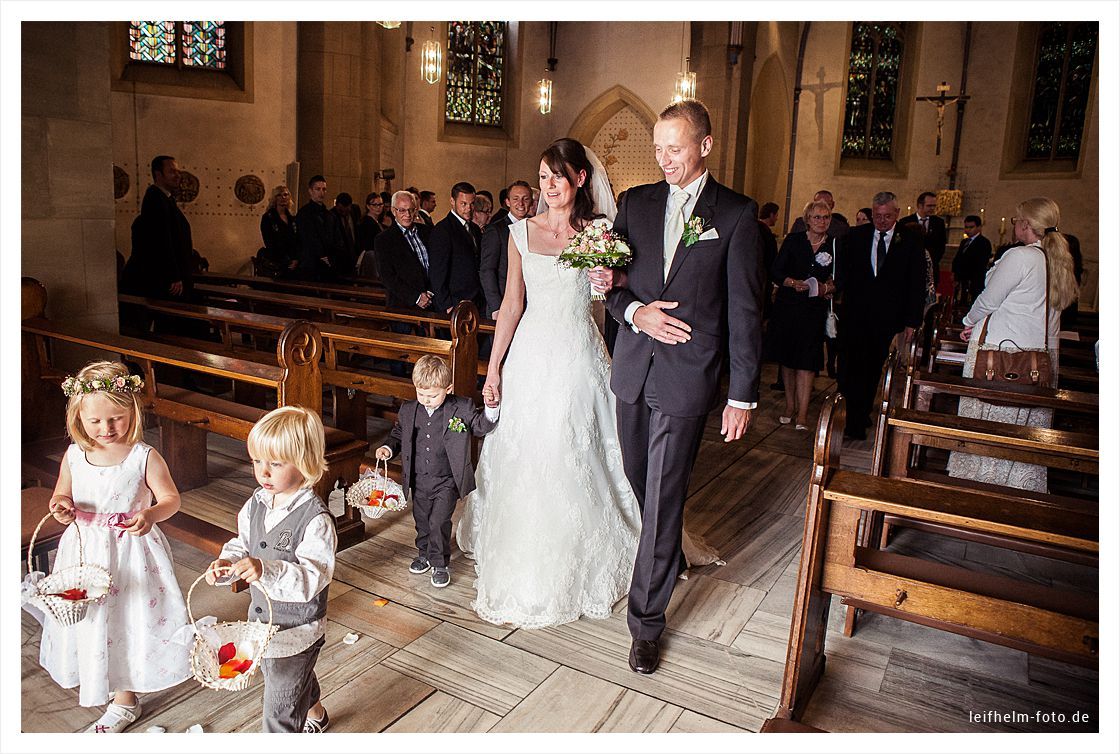 Kirche-Trauung-Hochzeitsfotograf-Leifhelm-Foto-05