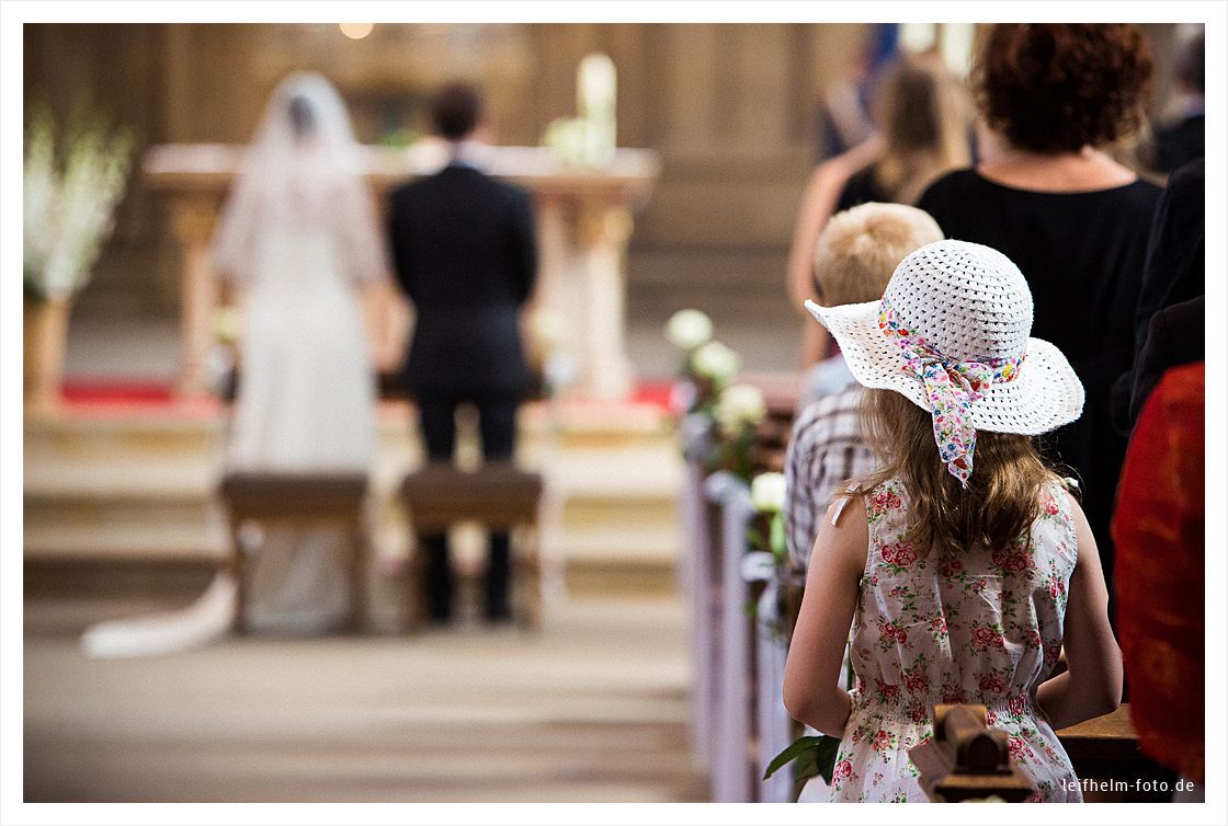 Kirche-Trauung-Hochzeitsfotograf-Leifhelm-Foto-20